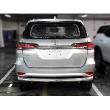 Защита заднего бампера 76 мм для Toyota Fortuner 2020-2024