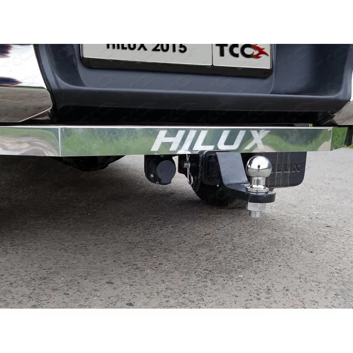 Фаркоп ТСС оцинкованный, шар E нержавеющий для Toyota Hilux 2015-2024 артикул TCU00023N