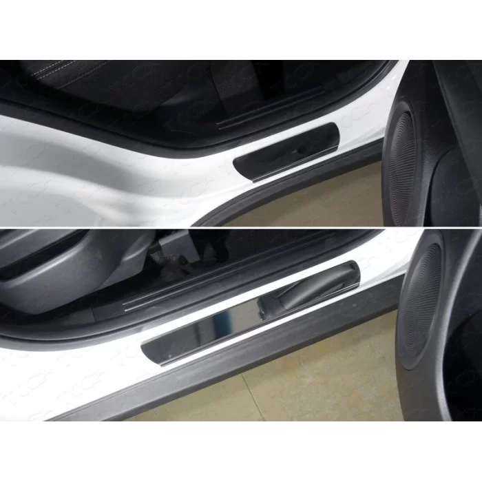 Накладки на пороги лист зеркальный 4 штуки для Kia Soul 2014-2024 артикул KIASOUL17-09
