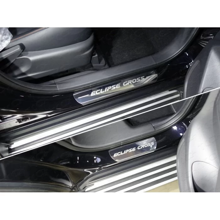 Накладки на пороги лист зеркальный надпись Eclipse Cross 4 шт для Mitsubishi Eclipse Cross 2018-2024 артикул MITECLCR18-03