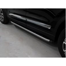 Пороги алюминиевые с пластиковой накладкой карбон серебро для Chery Tiggo 8 2020-2024