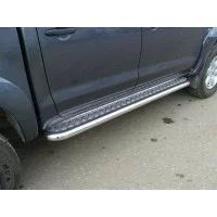Пороги с площадкой алюминиевый лист 60 мм для Toyota Hilux 2008-2015