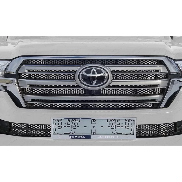 Решетка радиатора верхняя лист для Toyota Land Cruiser 200 2015-2024 артикул TOYLC20015-39