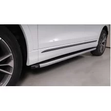 Пороги алюминиевые с пластиковой накладкой карбон серебро для Audi Q8 2018-2024