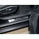 Накладки на пороги зеркальный лист надпись Geely 4 штуки для Geely Emgrand X7 2018-2024 артикул GEELEMGX718-04