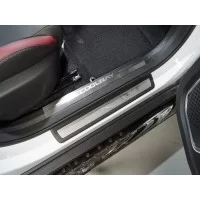 Накладки на пластиковые пороги лист шлифованный надпись Coolray 2 шт для Geely Coolray 2019-2023