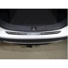 Накладка на задний бампер зеркальный лист надпись Outlander для Mitsubishi Outlander 2015-2018