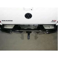 Накладка на задний бампер зеркальный лист для Volkswagen Amarok 2016-2024