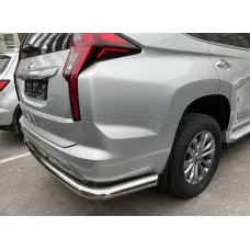 Защита заднего бампера угловая большая 76 мм для Mitsubishi Pajero Sport 2021-2024
