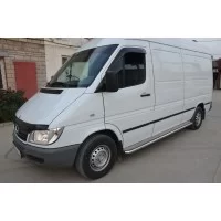 Пороги с площадкой алюминиевый лист (средняя база) 53 мм для Mercedes Sprinter 2006-2018